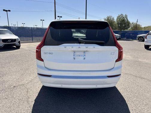 2023 Volvo XC90 Recharge Plug-In Hybrid T8 Plus 6 Passenger