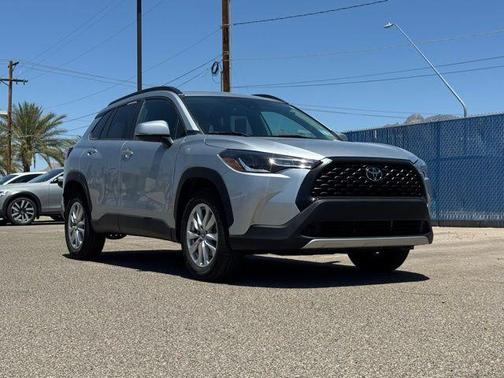 2022 Toyota Corolla Cross LE