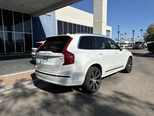 2025 Volvo XC90 Plug-In Hybrid T8 Plus 6-Seater