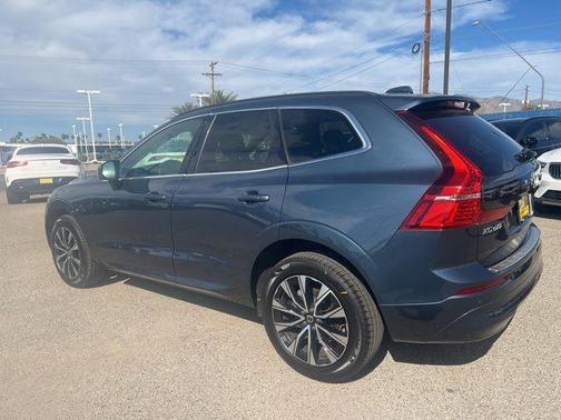 2023 Volvo XC60 B5 Core