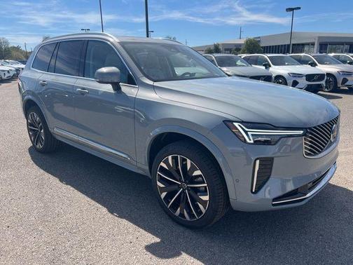 Vapour Grey 2026 Volvo XC90 B6 Ultra 7-Seater