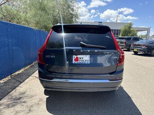 2025 Volvo XC90 Plug-In Hybrid T8 Core 7-Seater