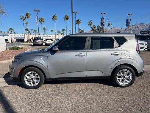 2023 Kia Soul S