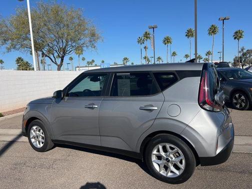 2023 Kia Soul S