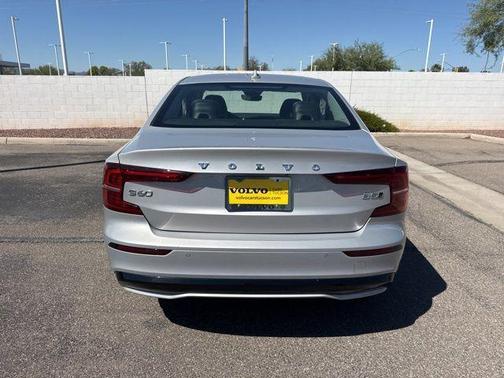 2025 Volvo S60 B5 Core