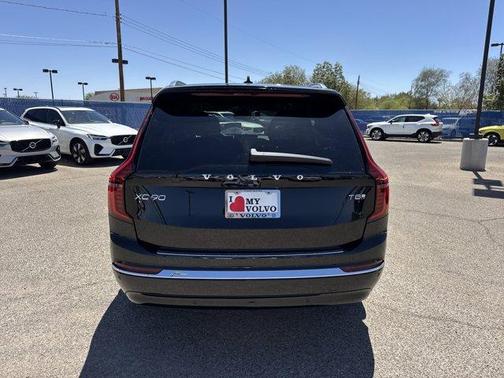 2025 Volvo XC90 Plug-In Hybrid T8 Plus 7-Seater
