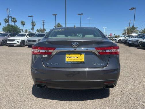 Gray 2013 Toyota Avalon