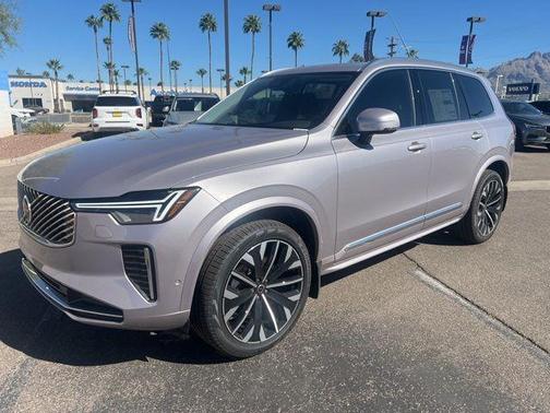 2026 Volvo XC90 B5 Plus 7-Seater