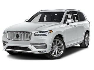 Crystal White Pearl 2016 Volvo XC90 T6 Momentum