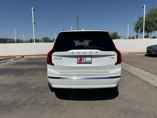 2026 Volvo XC90 Plug-In Hybrid T8 Plus 7-Seater