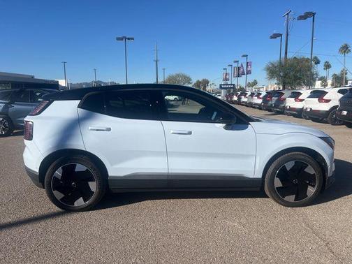 2025 Volvo EX30 Twin Motor Ultra