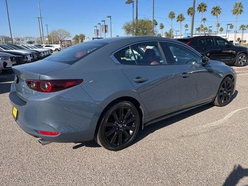 2025 Mazda Mazda3 2.5 S Carbon Edition