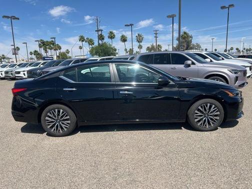 Black 2025 Nissan Altima SV