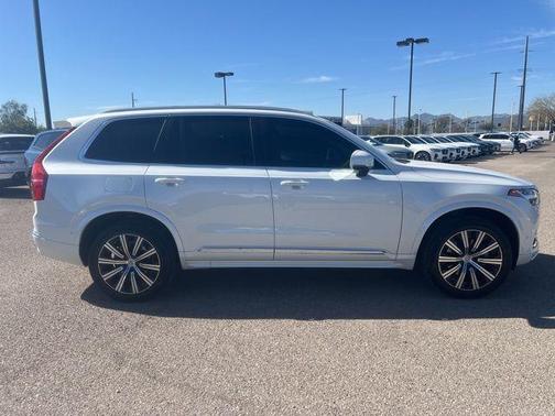 2023 Volvo XC90 B6 Plus 6-Seater