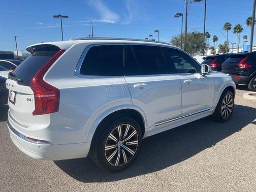 2023 Volvo XC90 B6 Plus 6-Seater
