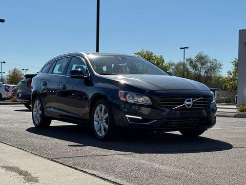 2016 Volvo V60 T5 Premier