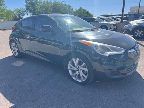 Ultra Black 2016 Hyundai Veloster Base