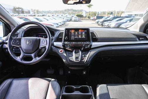 2024 Honda Odyssey 