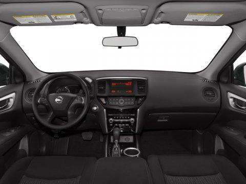 Photo 5 of 5 of 2015 Nissan Pathfinder S