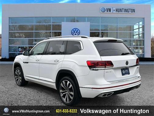 2022 Volkswagen Atlas 3.6L SEL Premium