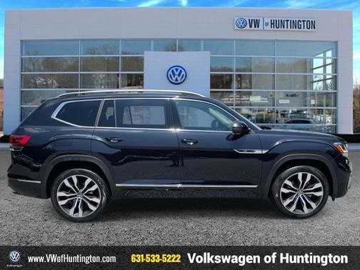 2022 Volkswagen Atlas 3.6L SEL Premium