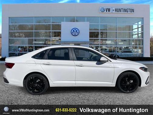2025 Volkswagen Jetta 1.5T SE