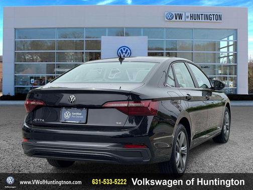 Deep Black Pearl 2023 Volkswagen Jetta 1.5T SE