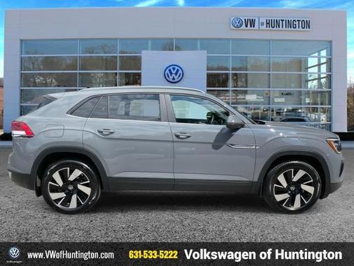 2025 Volkswagen Atlas Cross Sport 2.0T SE w/Technology 4MOTION