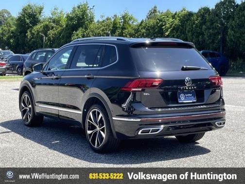 2023 Volkswagen Tiguan 2.0T SEL R-Line 4MOTION
