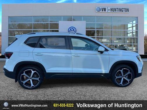 2025 Volkswagen Taos 1.5T SEL