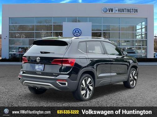 2024 Volkswagen Taos 1.5T SEL