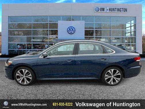 2022 Volkswagen Passat 2.0T SE