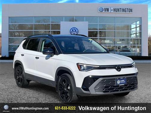 2025 Volkswagen Taos 1.5T SE Black