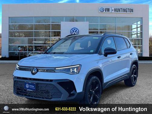 2025 Volkswagen Taos 1.5T SE Black