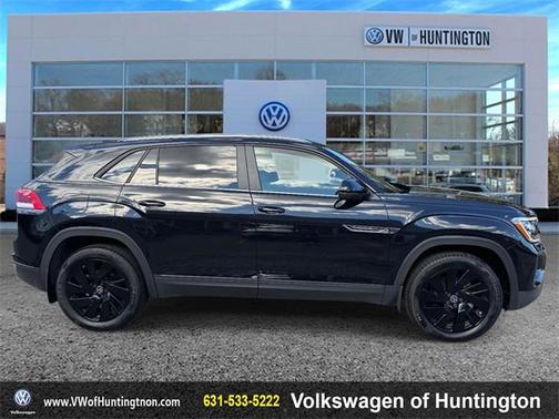 2025 Volkswagen Atlas Cross Sport 2.0T SE w/Technology 4MOTION