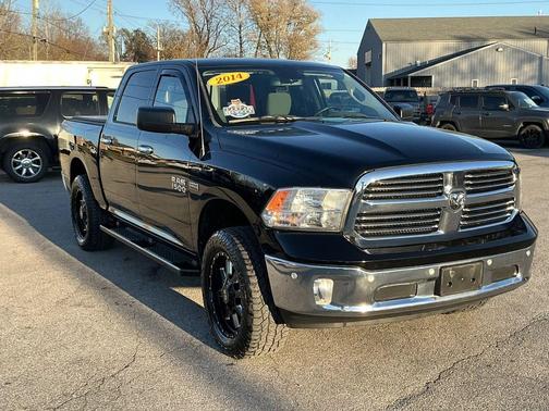 2014 RAM 1500 SLT