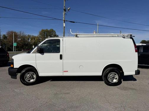 2018 GMC Savana 2500 Work Van