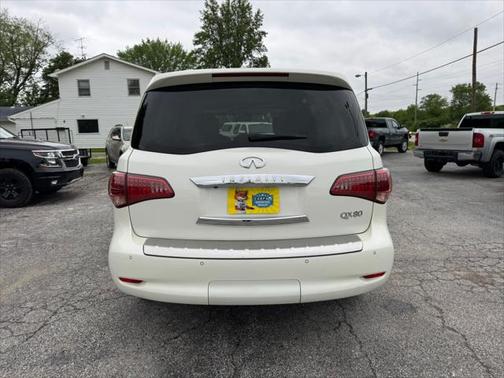 2015 INFINITI QX80 Base