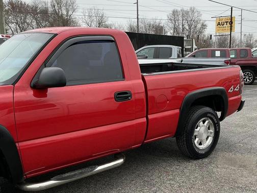 2005 Chevrolet Silverado 1500 W/T