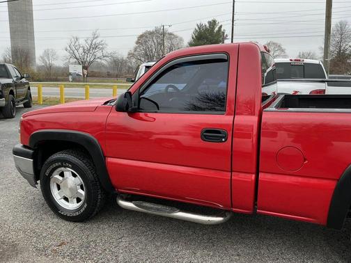 2005 Chevrolet Silverado 1500 W/T