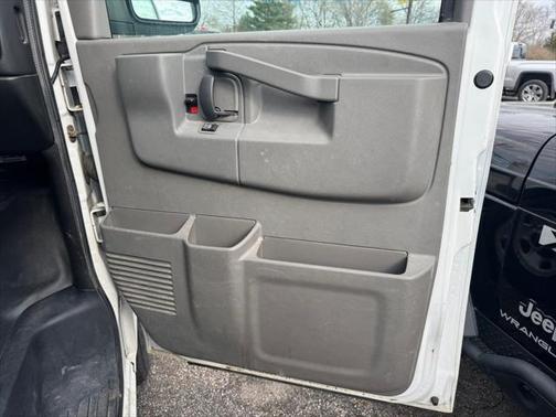2016 GMC Savana 2500 Work Van