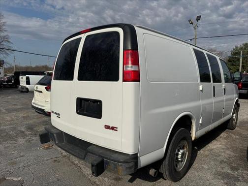 2016 GMC Savana 2500 Work Van