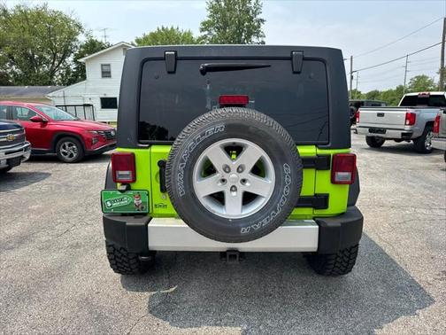 2012 Jeep Wrangler Unlimited Sahara