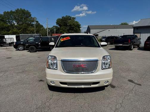 2009 GMC Yukon Denali