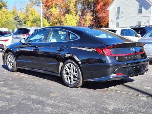 2023 Hyundai SONATA SEL