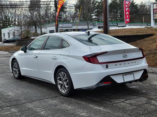 2021 Hyundai SONATA SEL