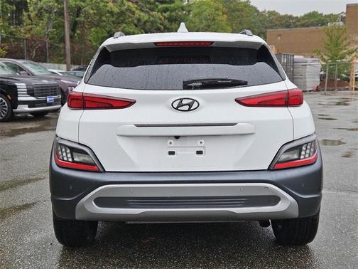 2022 Hyundai KONA Limited