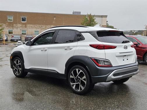2022 Hyundai KONA Limited