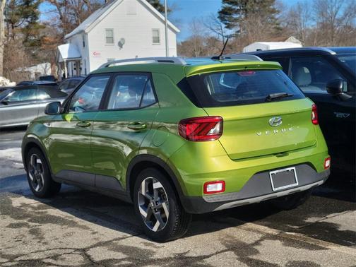2023 Hyundai VENUE SEL
