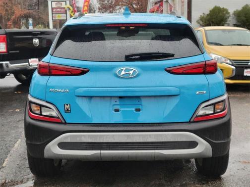 2023 Hyundai KONA SEL